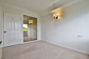 BEDROOM- click for photo gallery